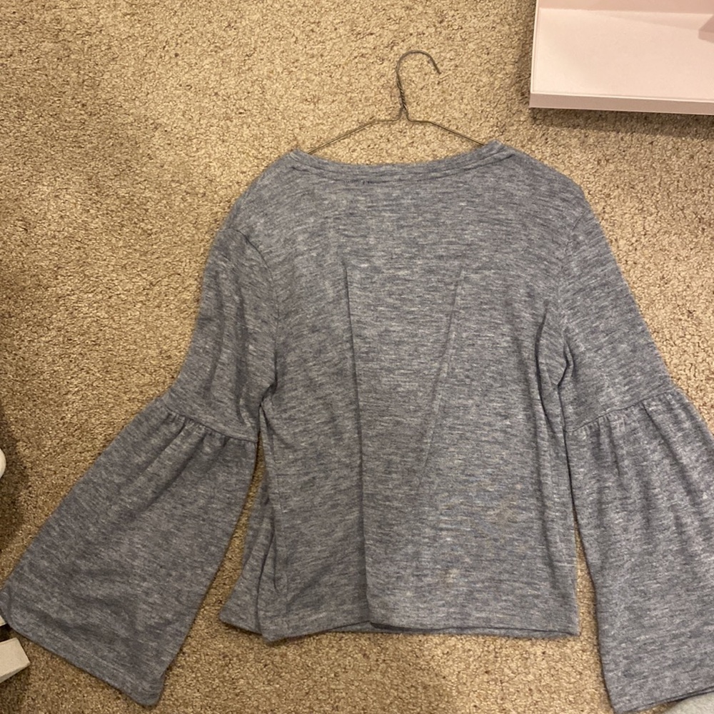 Super Soft Sweater! - image 2